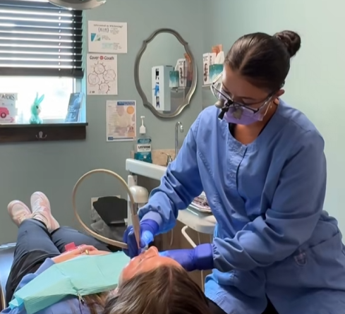 <h3><strong>Backed by Smile Care Professionals</strong></h3>